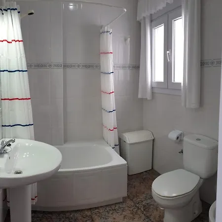 Apartment Comodo Cerca De La Playa, Solo Familias Y Parejas Conil De La Frontera