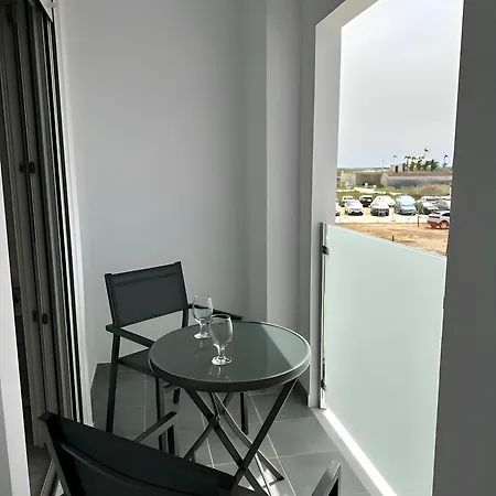 Comodo Cerca De La Playa, Solo Familias Y Parejas * Conil De La Frontera