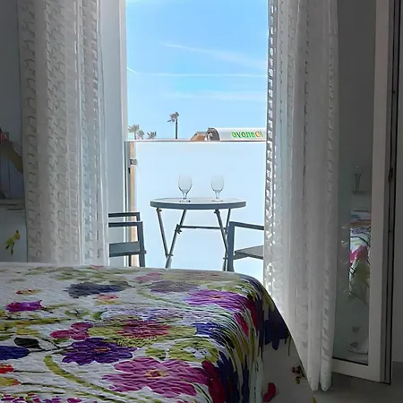 Comodo Cerca De La Playa, Solo Familias Y Parejas Apartment *
