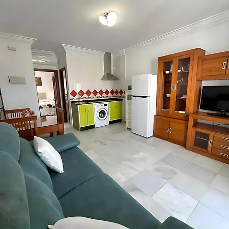 Comodo Cerca De La Playa, Solo Familias Y Parejas Apartment *